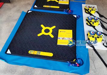 67噸氣動起重氣墊實物圖一 67噸氣動起重氣墊實物圖一