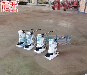 集裝箱專用千斤頂實物圖二 集裝箱專用千斤頂實物圖二