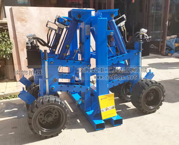 輪式集裝箱搬運(yùn)車實(shí)物圖一